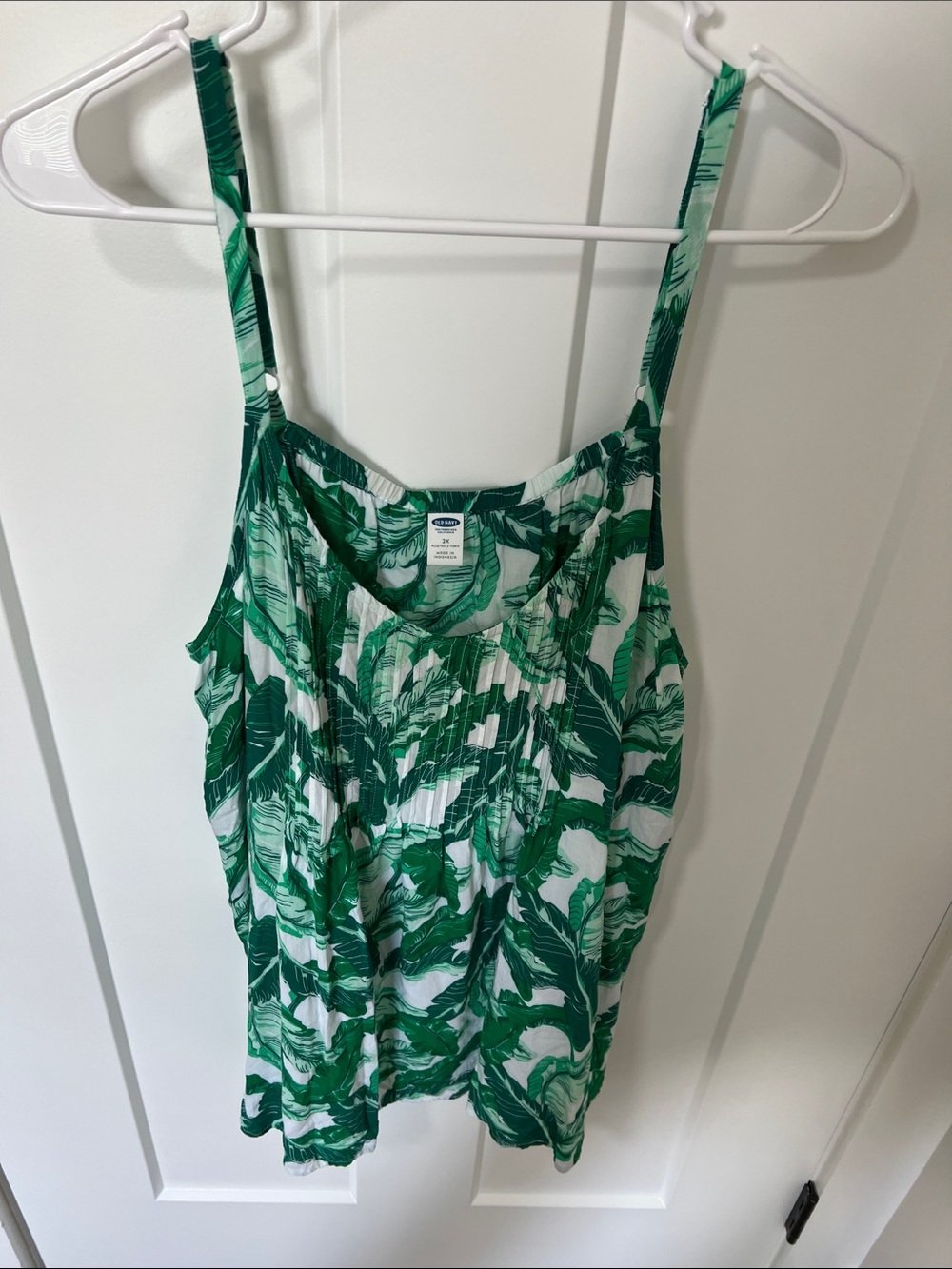 🌿 Old Navy Green Tropical Palm Leaf Cami Top - Size 2X 🌿